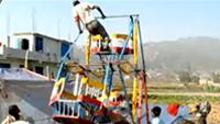 India's Human Powered Ferris Wheels